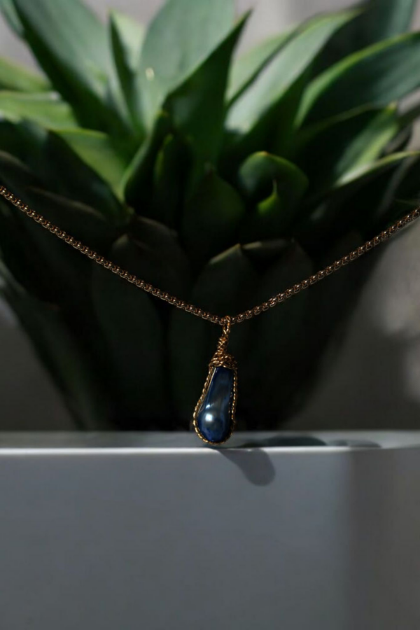Perla barroca azul