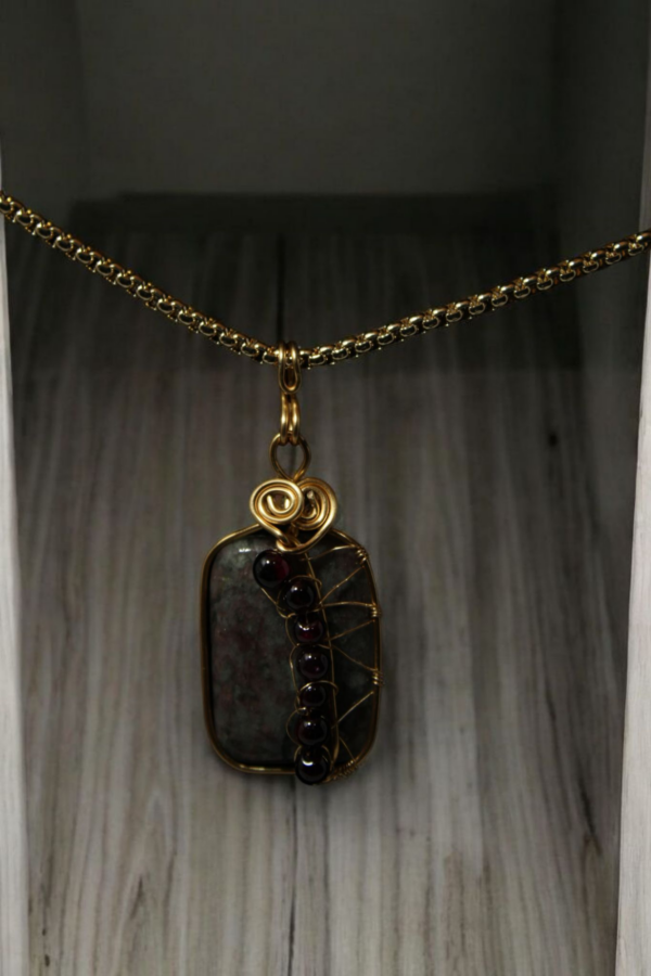 Granate - Imagen 2
