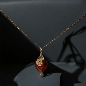 Corazon de Murano Rojo y Cadena en Oro Laminado