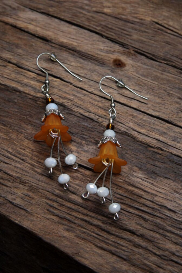 Aretes Flor naranja